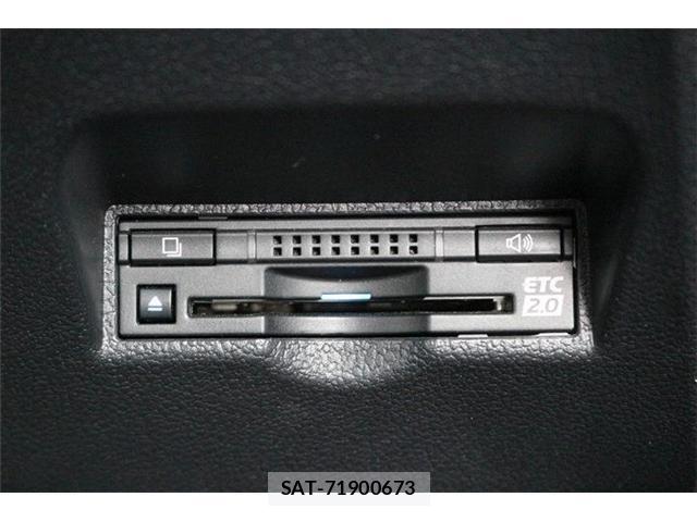 Toyota PRIUS PHV 2017-02 8726629-4