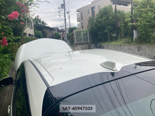 Toyota PRIUS PHV 2019-09 8726837-10