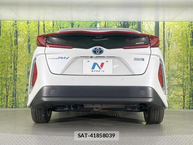 Toyota PRIUS PHV 2021-08 8727582-14
