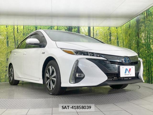 Toyota PRIUS PHV 2021-08 8727582-15