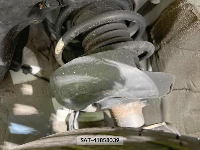 Toyota PRIUS PHV 2021-08 8727582-18