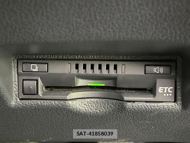 Toyota PRIUS PHV 2021-08 8727582-6