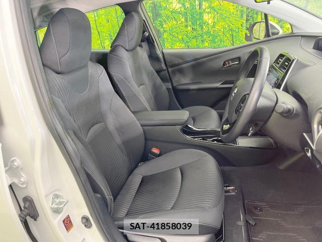 Toyota PRIUS PHV 2021-08 8727582-7