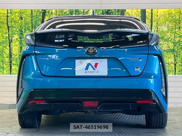 Toyota PRIUS PHV 2018-01 8728778-14