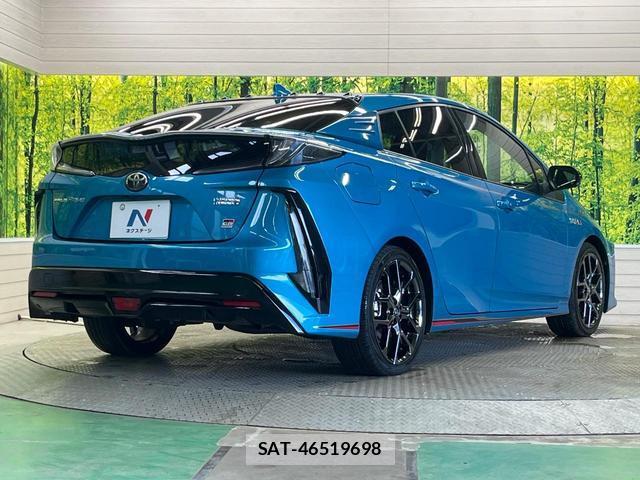 Toyota PRIUS PHV 2018-01 8728778-16