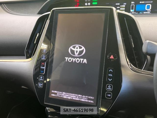 Toyota PRIUS PHV 2018-01 8728778-2