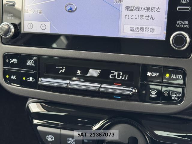Toyota PRIUS PHV 2022-08 8728813-8