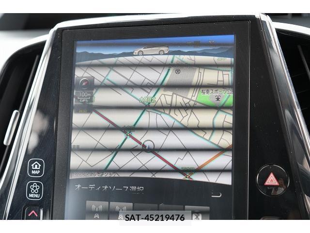 Toyota PRIUS PHV 2017-05 8730567-12