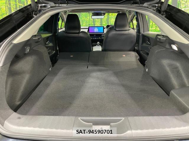 Toyota PRIUS 2023-03 8725947-10