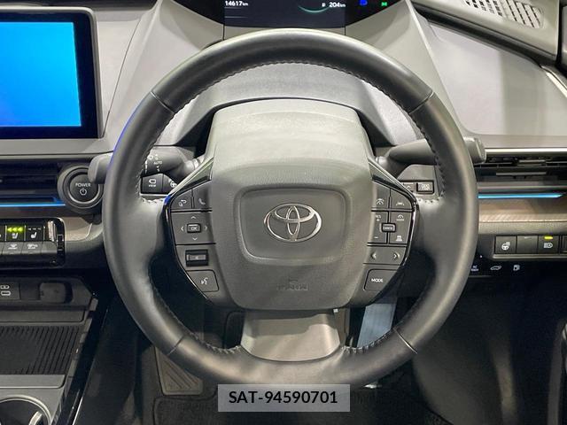 Toyota PRIUS 2023-03 8725947-11