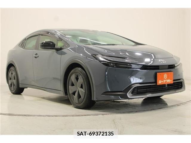 Toyota PRIUS 2023-04 8726014-5