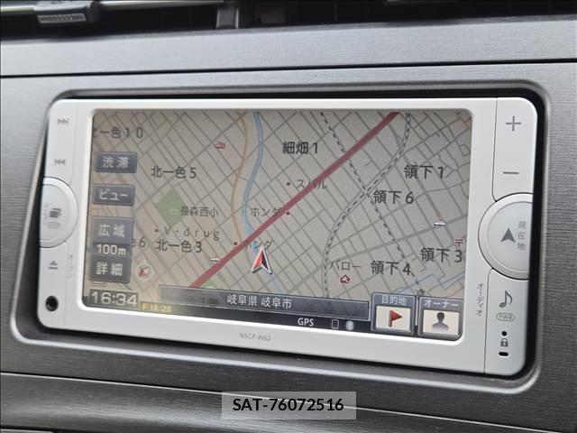 Toyota PRIUS 2013-08 8726052-2