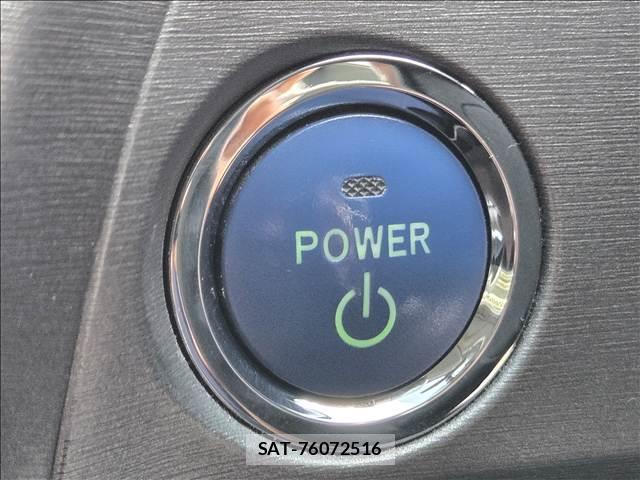 Toyota PRIUS 2013-08 8726052-6