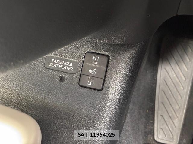 Toyota PRIUS 2016-12 8726105-4