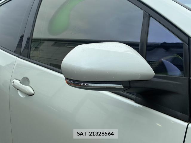 Toyota PRIUS 2016-12 8726107-14