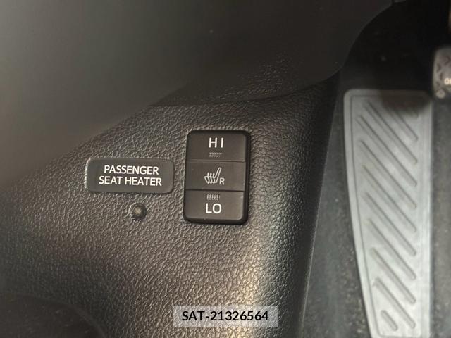 Toyota PRIUS 2016-12 8726107-4