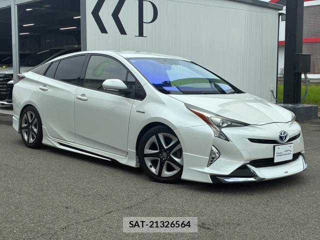 Toyota PRIUS 2016-12 8726107-7