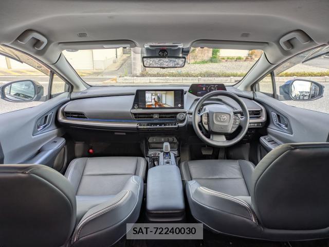 Toyota PRIUS 2023-06 8726165-2