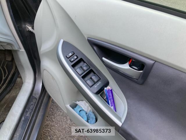 Toyota PRIUS 2011-09 8726171-14