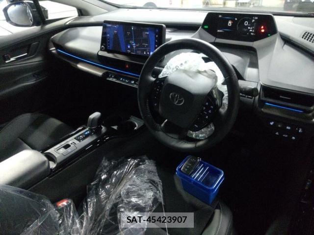 Toyota PRIUS 2024-01 8726225-2