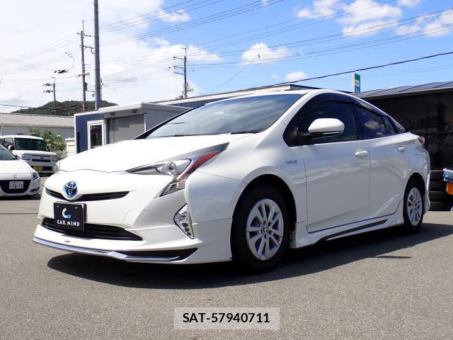 Toyota PRIUS 2016-01 8726327-12
