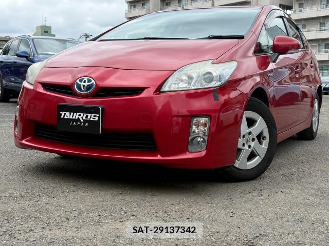 Toyota PRIUS 2014-08 8726652-0