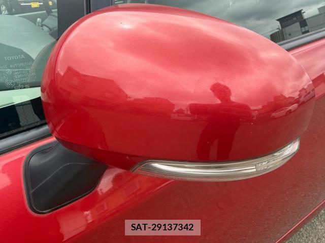 Toyota PRIUS 2014-08 8726652-13