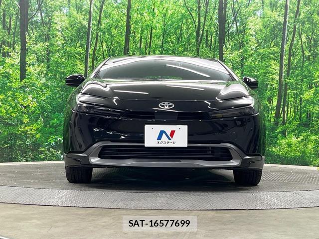 Toyota PRIUS 2024-02 8726727-13