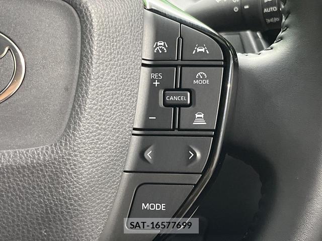 Toyota PRIUS 2024-02 8726727-3