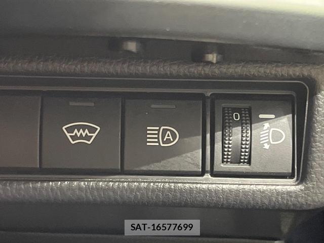 Toyota PRIUS 2024-02 8726727-4