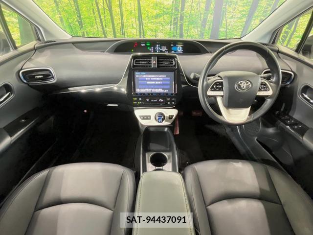 Toyota PRIUS 2017-11 8726816-1