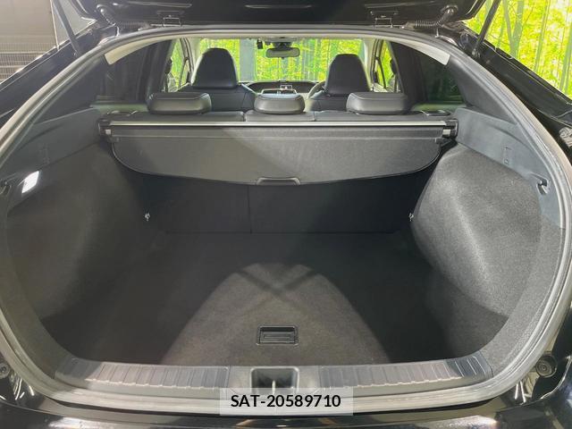 Toyota PRIUS 2019-09 8726820-11