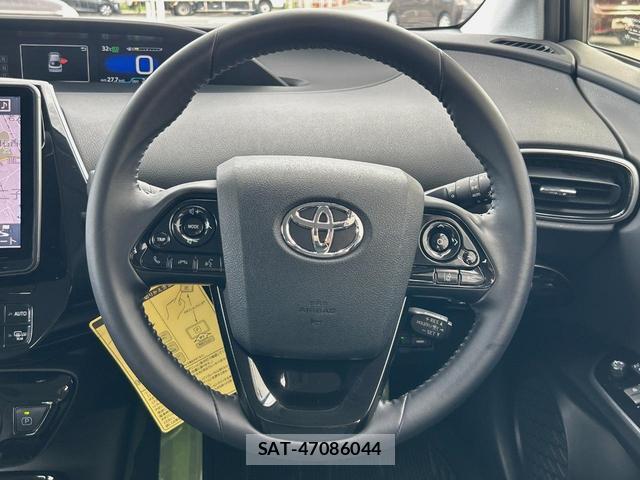 Toyota PRIUS 2019-12 8727031-10