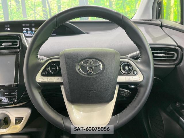 Toyota PRIUS 2017-08 8727104-10