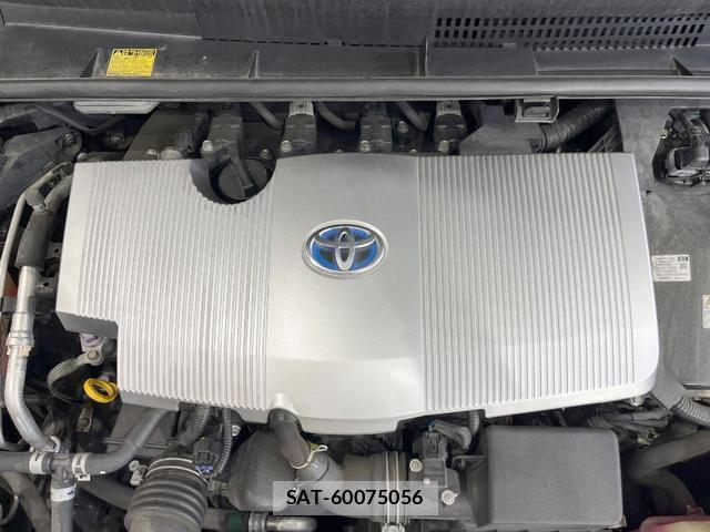 Toyota PRIUS 2017-08 8727104-17