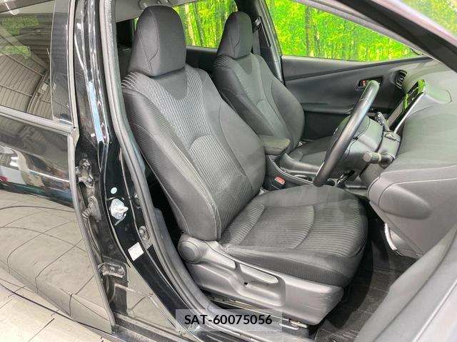Toyota PRIUS 2017-08 8727104-7