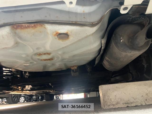 Toyota PRIUS 2013-10 8727177-5