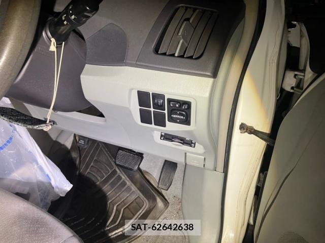 Toyota PRIUS 2009-12 8727212-8