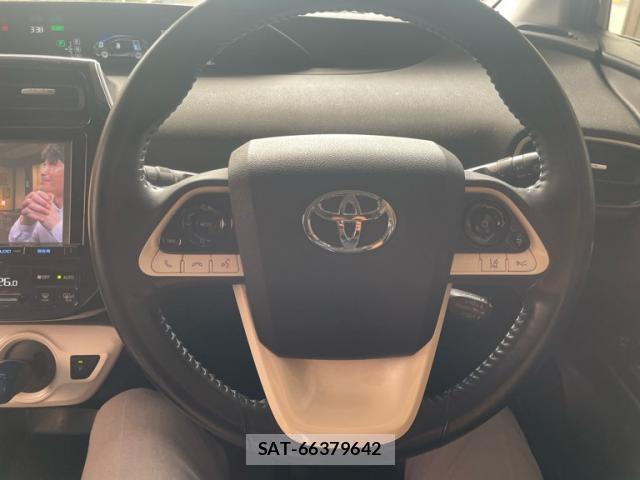 Toyota PRIUS 2017-10 8727220-14