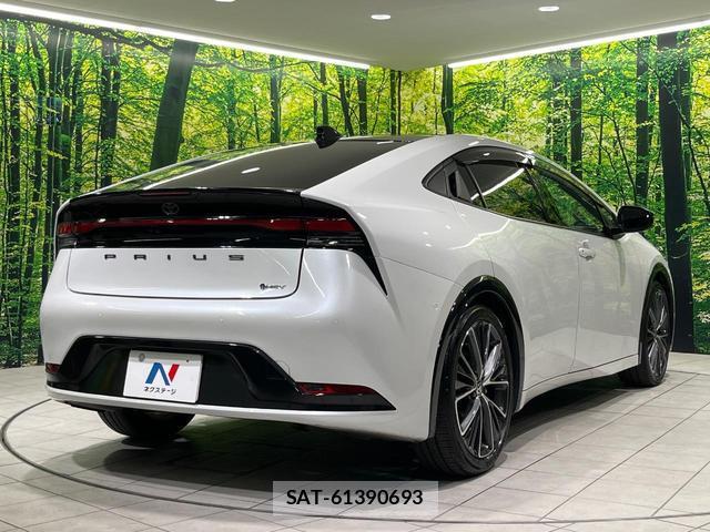 Toyota PRIUS 2025-03 8727265-16