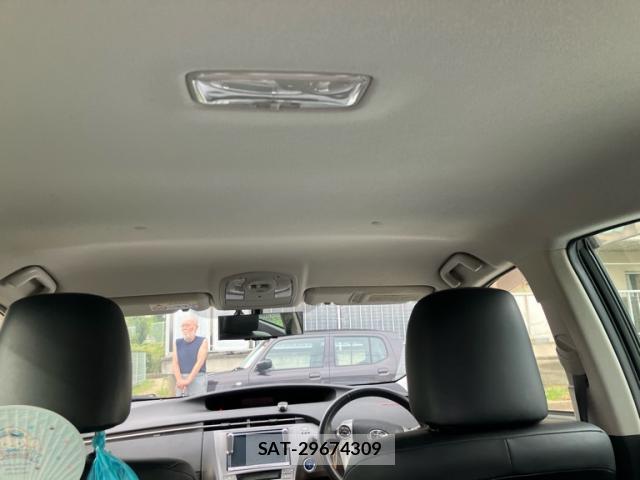 Toyota PRIUS 2013-07 8727277-8