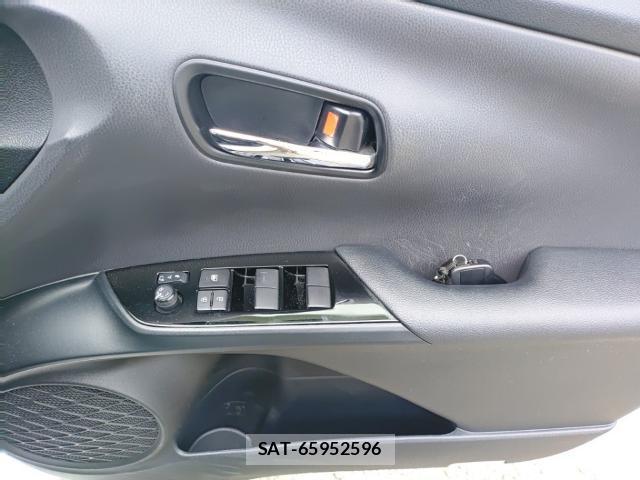 Toyota PRIUS 2021-02 8727477-13