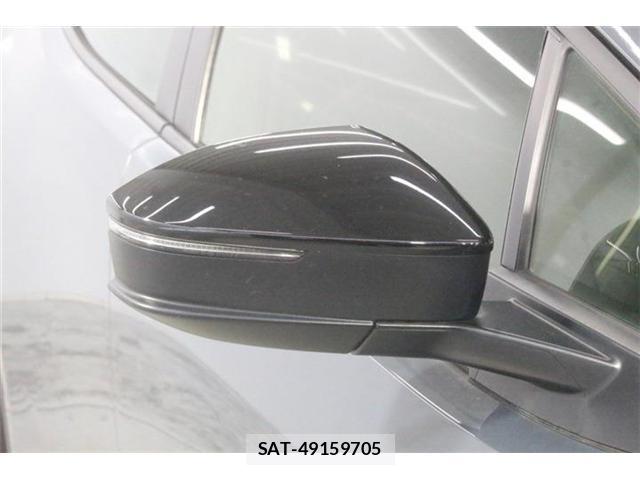 Toyota PRIUS 2023-11 8727910-9