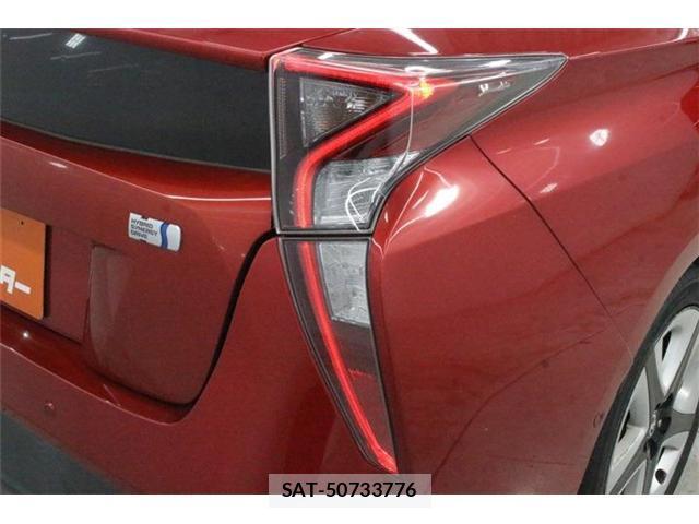 Toyota PRIUS 2016-12 8727914-18