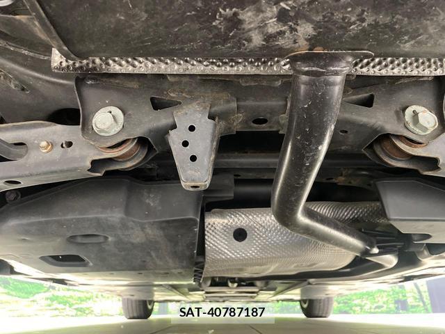 Toyota PRIUS 2017-07 8727982-18