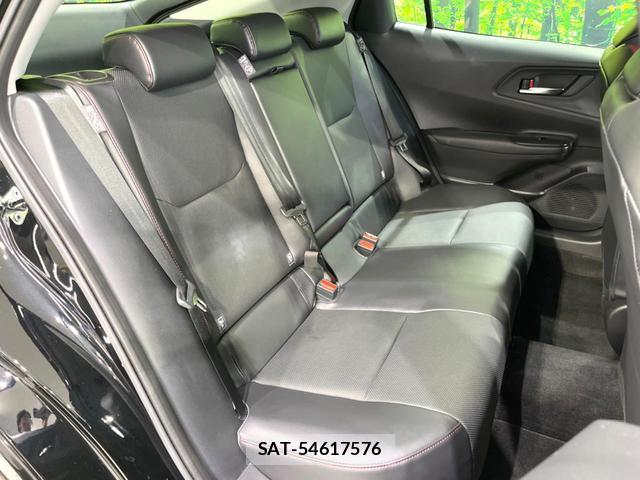 Toyota PRIUS 2023-09 8728182-8