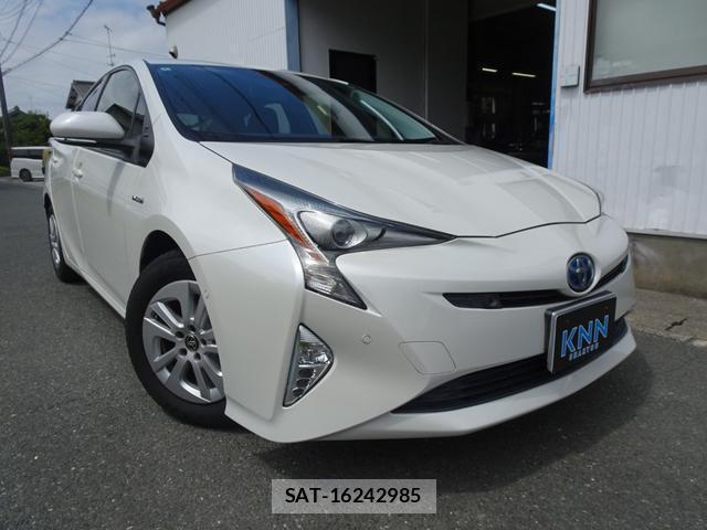 Toyota PRIUS 2018-03 8728258-0