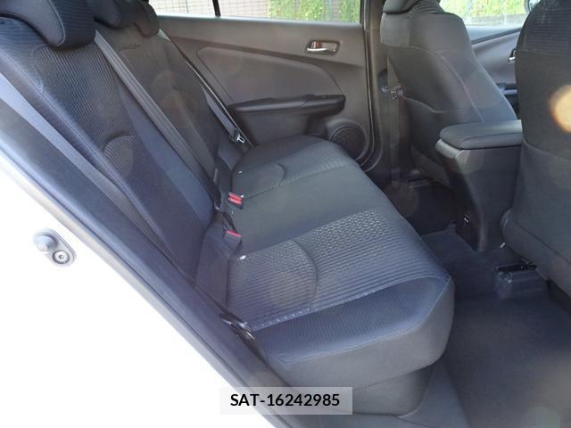 Toyota PRIUS 2018-03 8728258-13