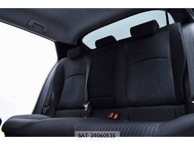 Toyota PRIUS 2017-05 8728294-3