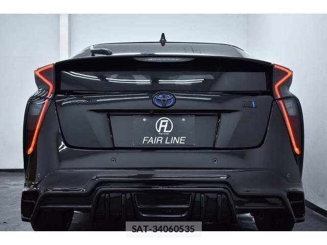Toyota PRIUS 2017-05 8728294-8